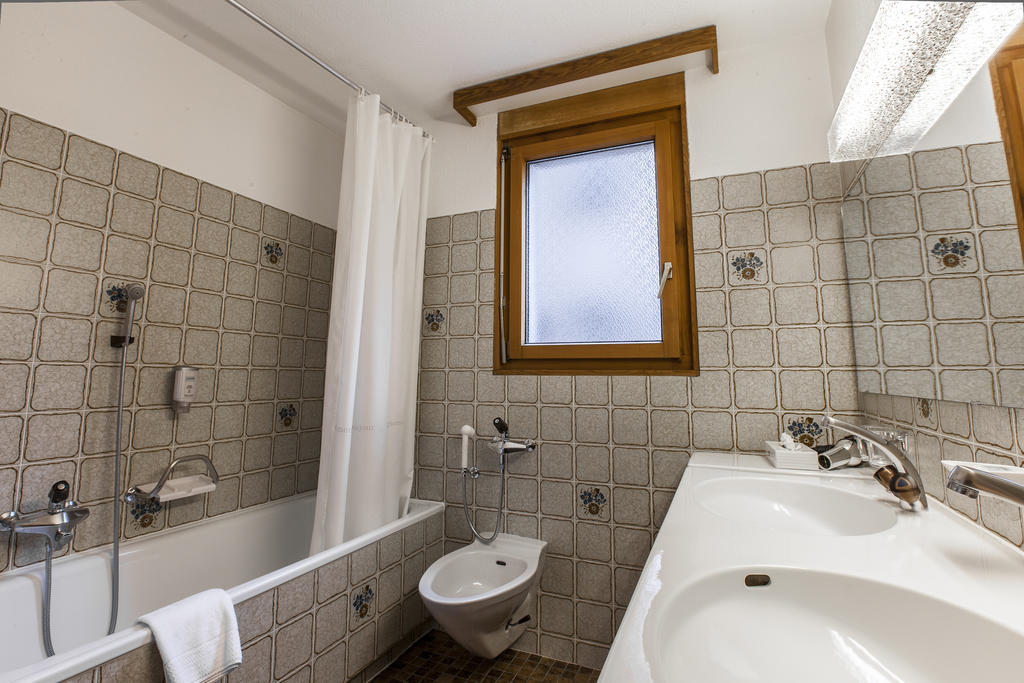 Residenz Alpina Im Kurhaus Apartment เลนเซอร์ไฮเดอ ภายนอก รูปภาพ